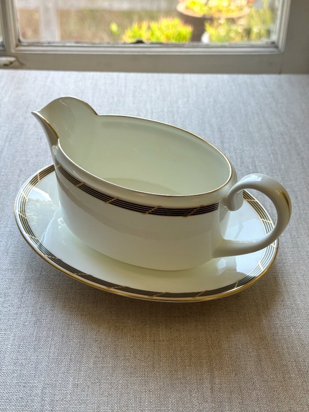 Coalport Riviera Bone China Gravy Boat with Stand (Wedgwood Era, England)